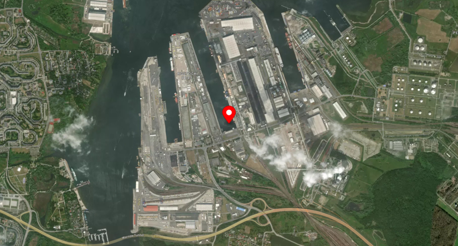 Port image