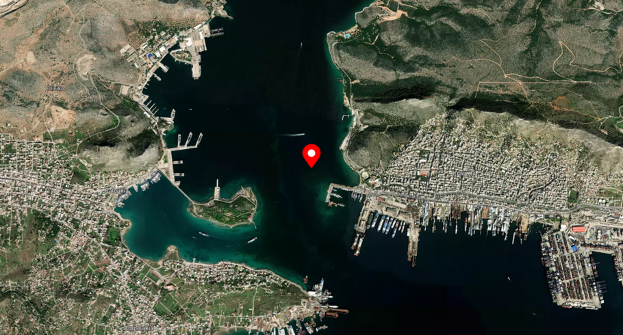 Port image