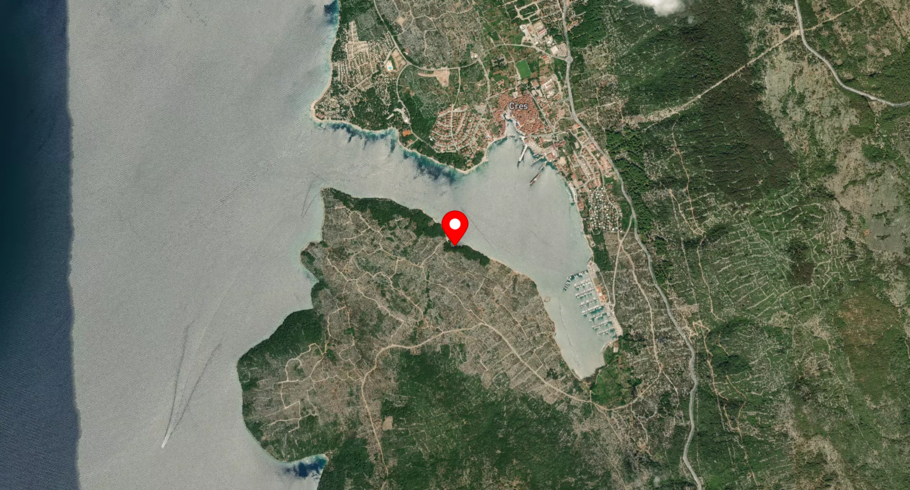 Port image