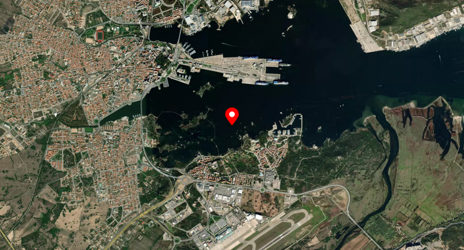 Port image