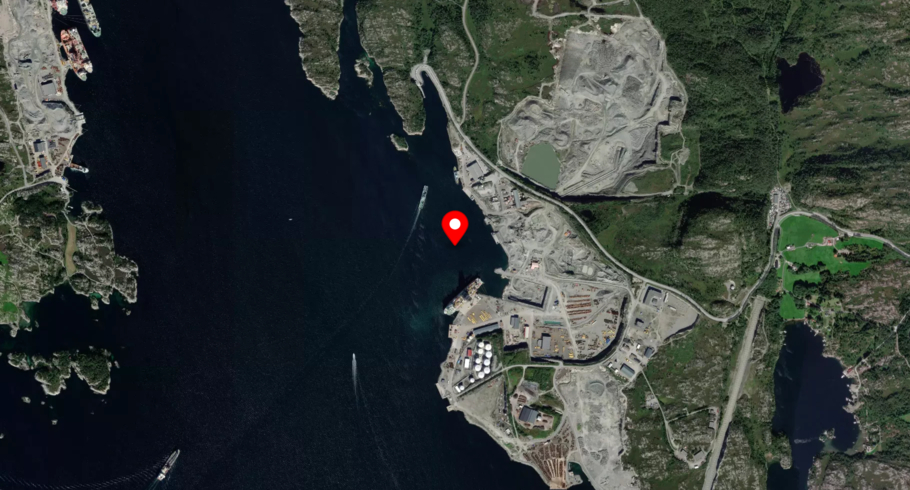 Port image