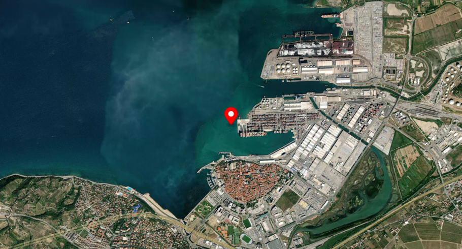 Port image
