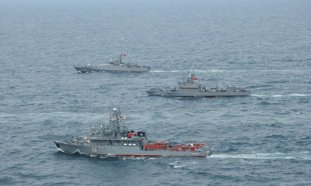 MCM BLACK SEA Task Group Conducts Exercises and Port Visit in Bulgaria