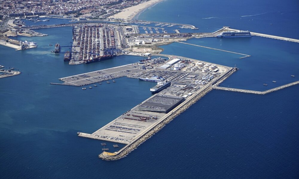 New Combined Transport Terminal at the Port of Valencia Commences Operation