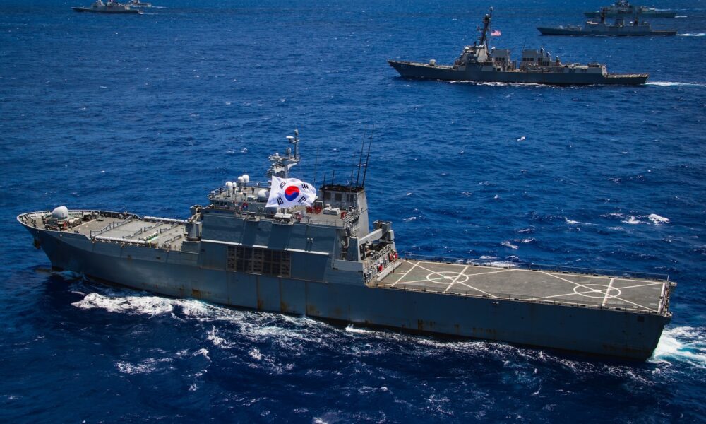 Republic of Korea Navy tank landing ship (LST 687) ROKS Cheon Ja Bong sails in formation during the at-sea phase of Exercise Rim of the Pacific (RIMPAC) 2024.