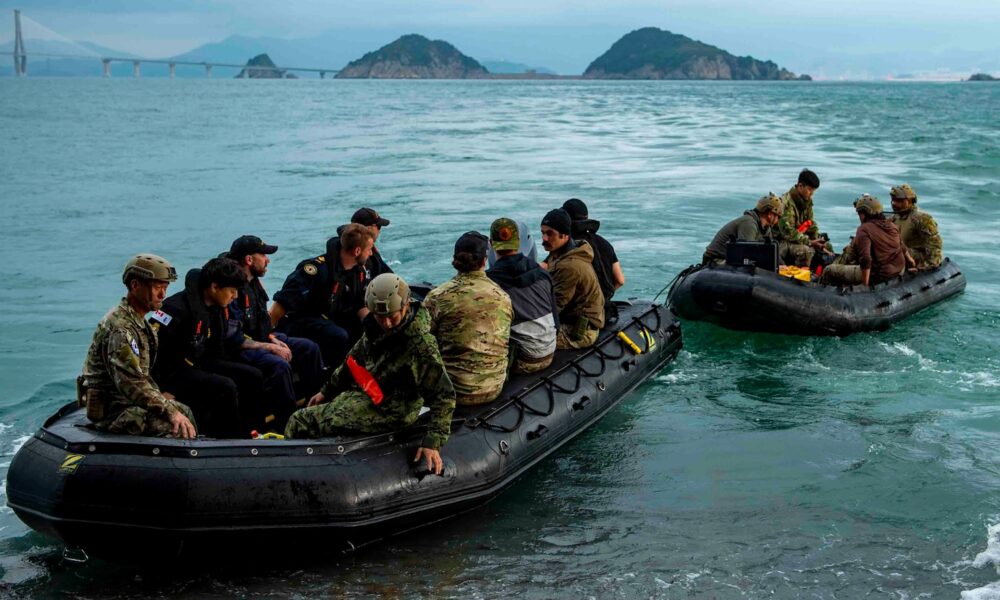 U.S. Naval Forces Participate in Republic of Korea Multi-National Mine Warfare Exercise