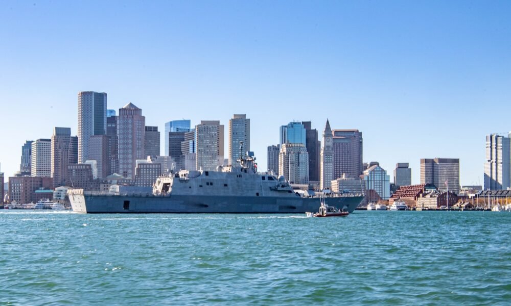 USS Nantucket (LCS 27) arrives in Boston.