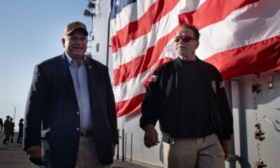 SECNAV holds all hands call aboard Boxer with former Governor Arnold Schwarzenegger