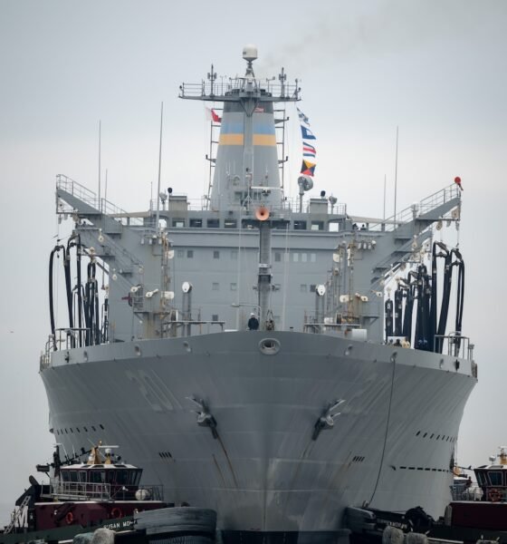 USNS Patuxent Returns Home in Time for Christmas