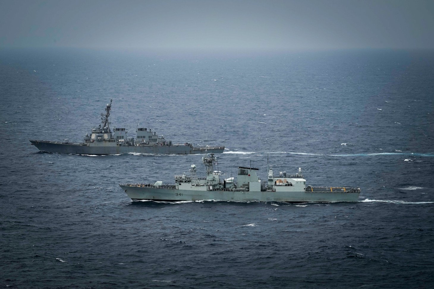 USS Higgins and HMCS Ottawa Conduct Bilateral Operations