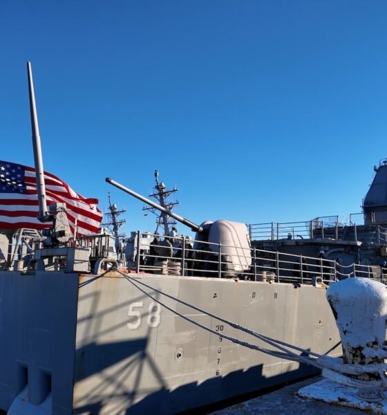 USS Philippine Sea (CG 58) departs Naval Station Norfolk